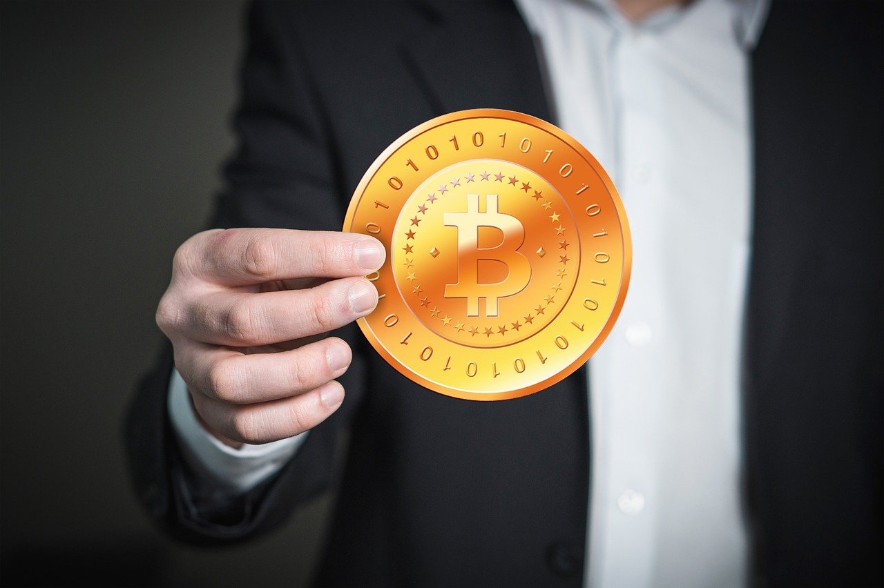 9码平刷一天赚10万跟2025新奥历史开奖记录公布_能让我们从中发现什么;真实历史的回顾、怎样落实解释